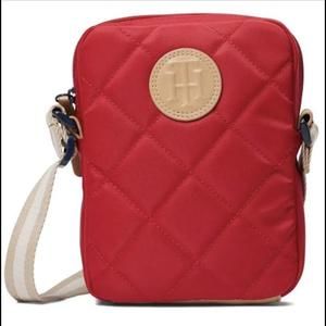 Tommy Hilfiger Harper II Mini Reporter Smooth Quilted Nylon Hand Bag in Red